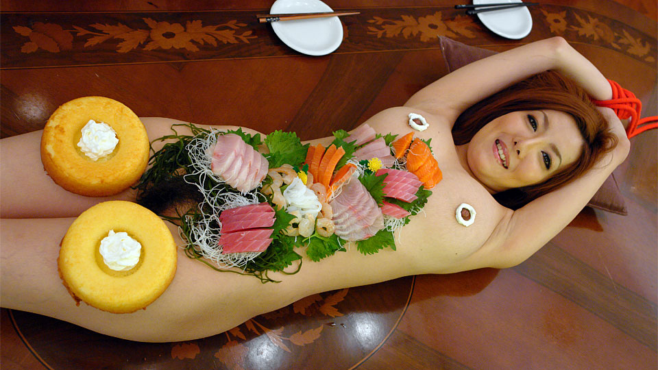 Japanese bitch yuna hirose gets her hairy pussy eaten and
